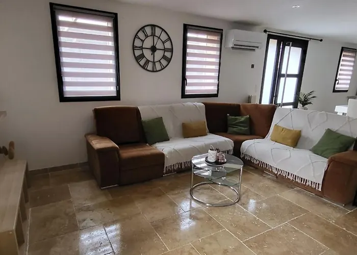 Belle Maison Avec Piscine A 5 Min De La Cathedrale De Feriehus